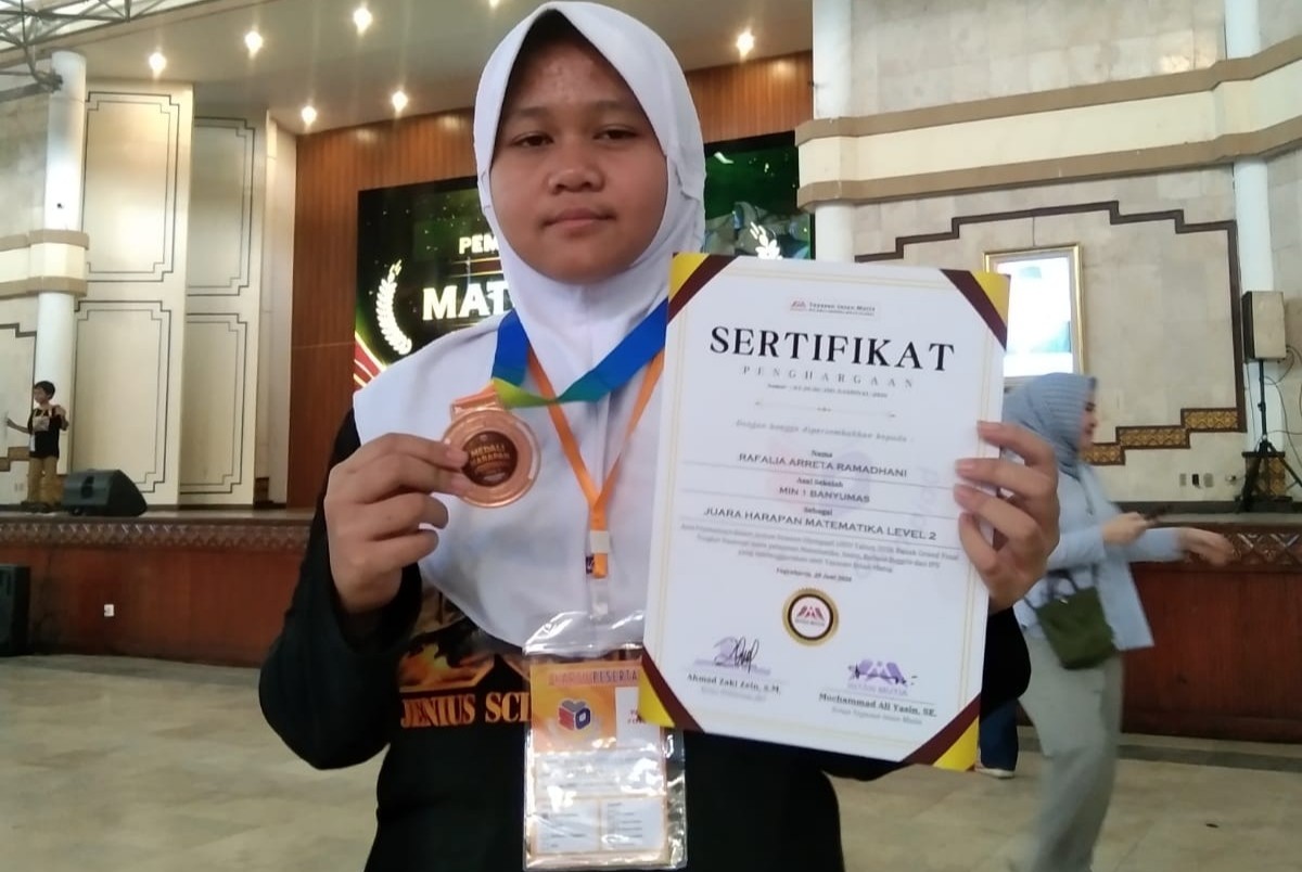 16_Siswi_MIN_1_Banyumas_Raih_Juara_Harapan_Matematika_Nasional_JSO_2026.jpeg