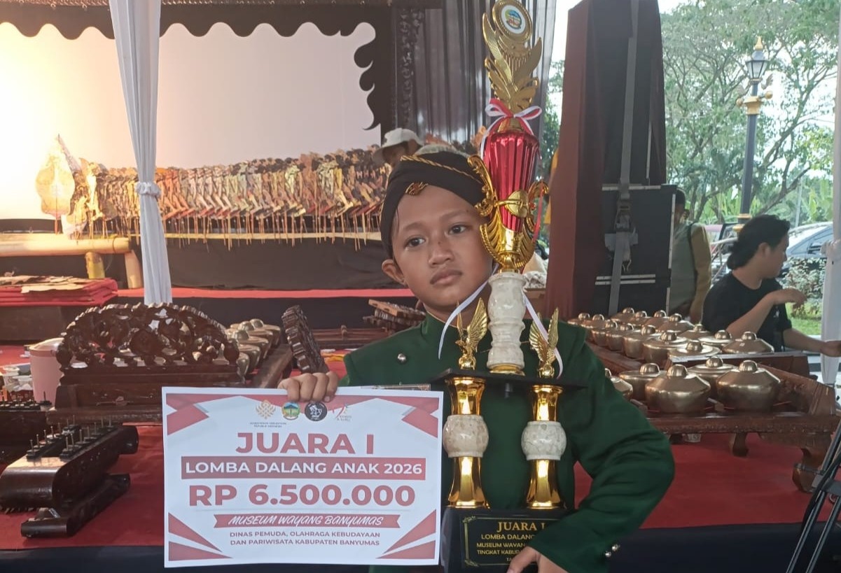 1_Dalang_Cilik_MIN_1_Banyumas_Juara_I_Lomba_Dalang_Anak_2026.jpeg
