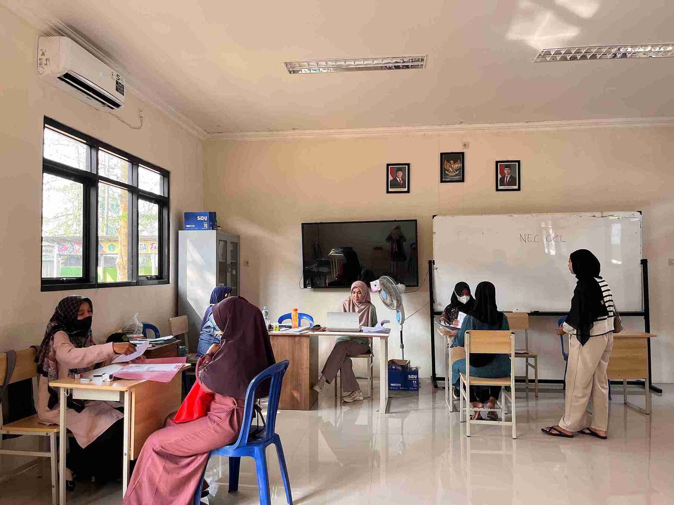 Kelengkapan_Berkas_PMBM_11zon.jpg