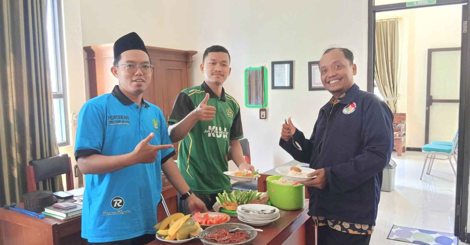 makan_asnawai,_ulul_11zon.jpeg