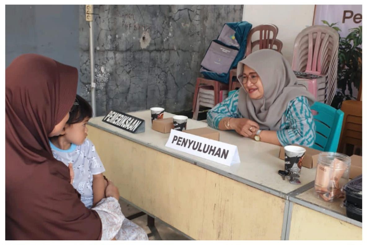 Sinergi Kesehatan dan Spiritualitas: Penyuluh Hadir di Posyandu MR 8 Kober