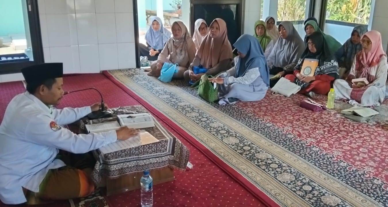 Membumikan Al-Quran di Cihonje: MT Hijrotunnisa Tekankan Pentingnya Literasi Keagamaan bagi Generasi Muda