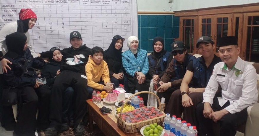 18_09_halilintar.jpg