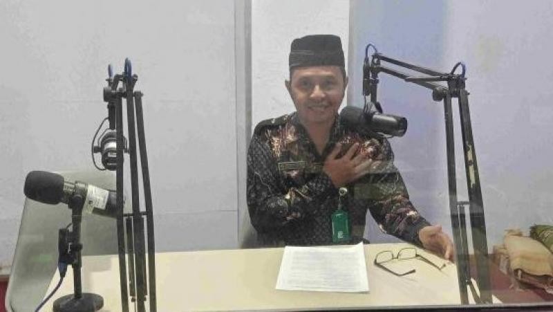 3__RRI_tangan_yang_dicintai_oleh_Allah_11zon1.jpg