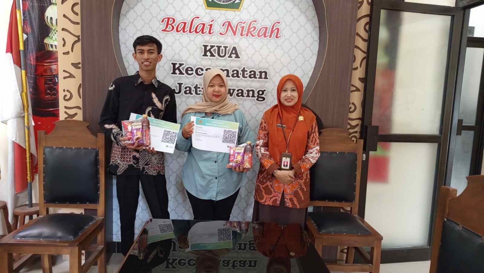 Arif_Hudayatuloh_dan_Solihatun_Bimwin__Dwi_11zon.jpeg