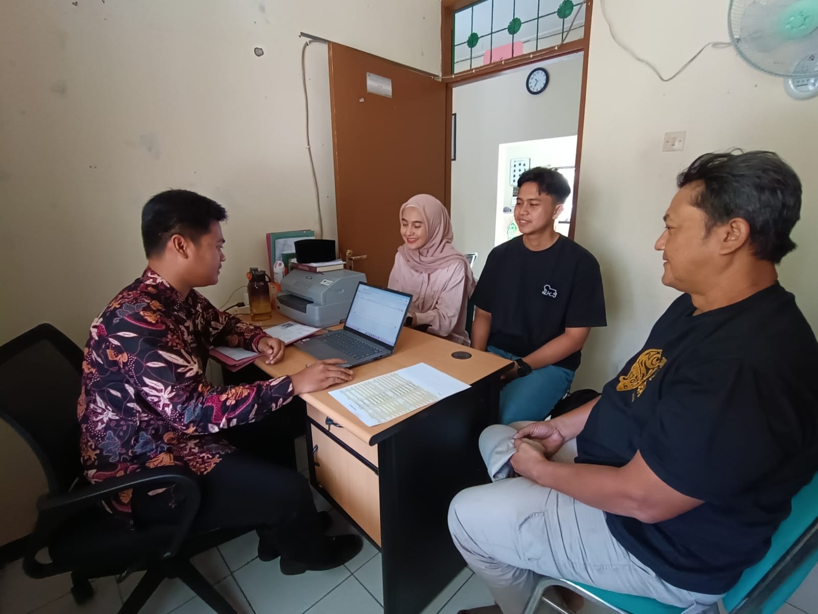 Cek_Catin_Dan_Wali1.jpg