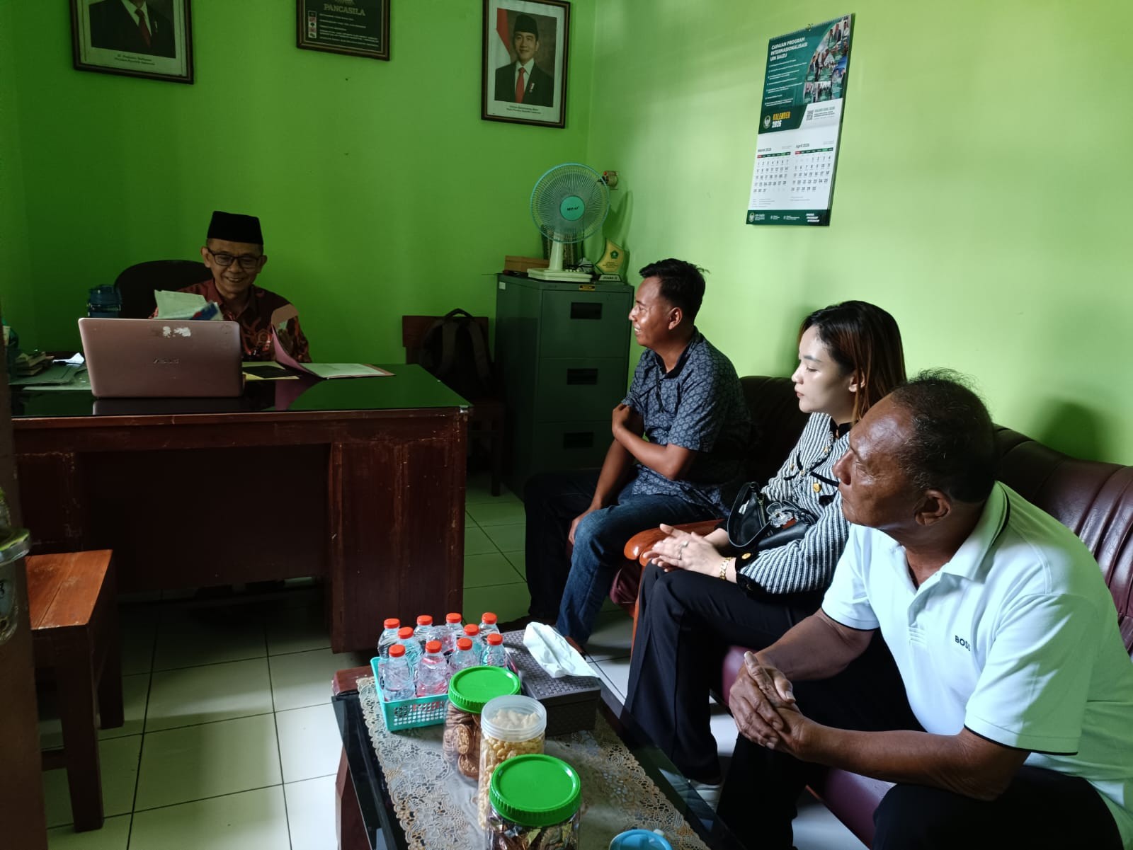 Cek_catin_lalang.jpg