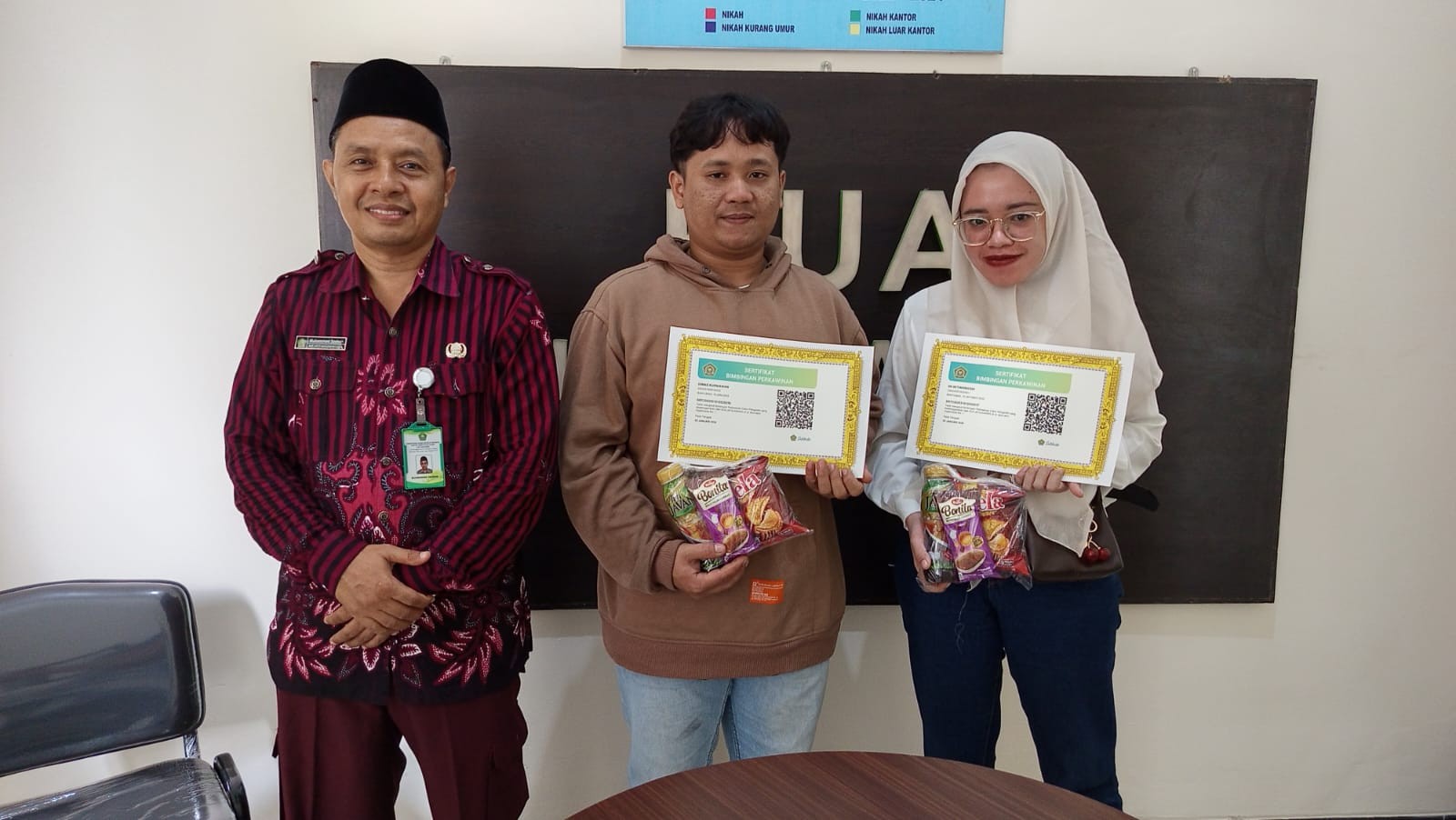 Dimas_Kurniawan_dan_Iin_Setianingsi.jpeg