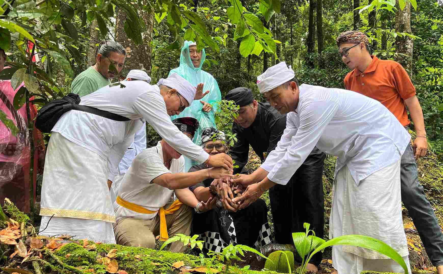 Gambar_WhatsApp_2025-10-27_pukul_11_19_46_32275baf_11zon.jpg