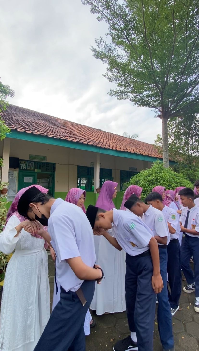 Halal_Bihalal_MTs_Purwojati.jpeg