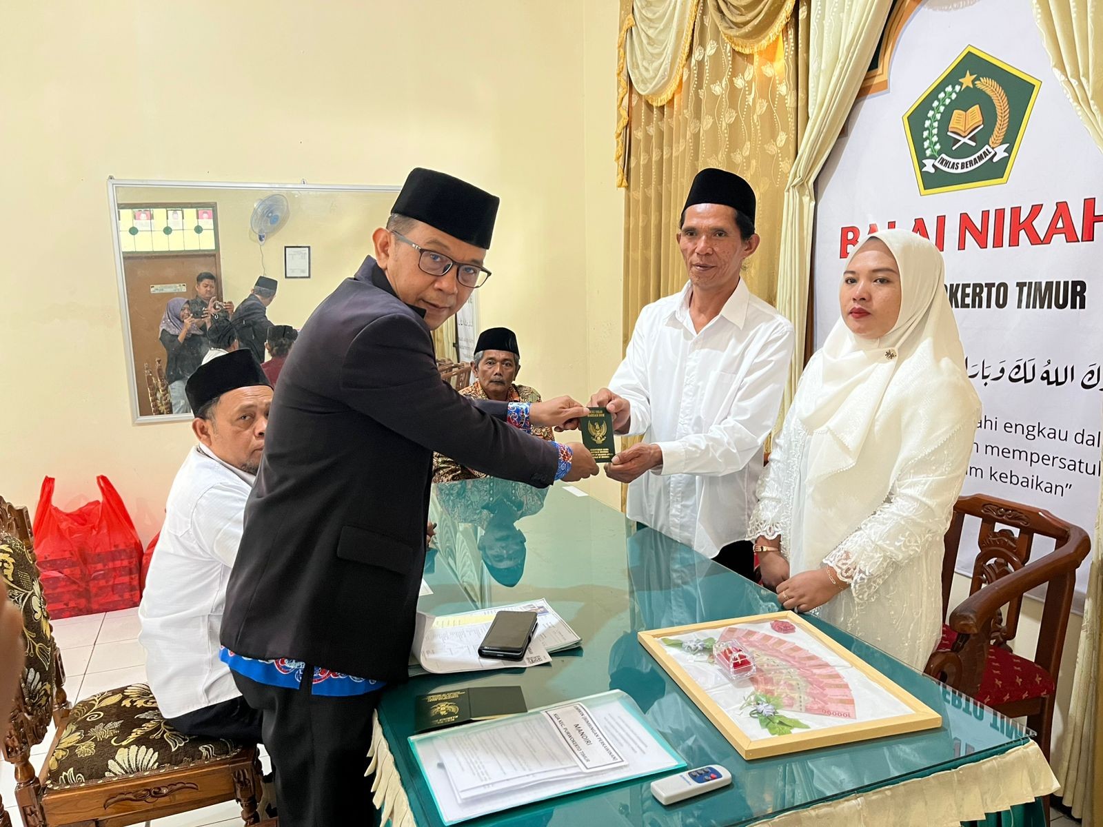 Nikah_Eman.jpg