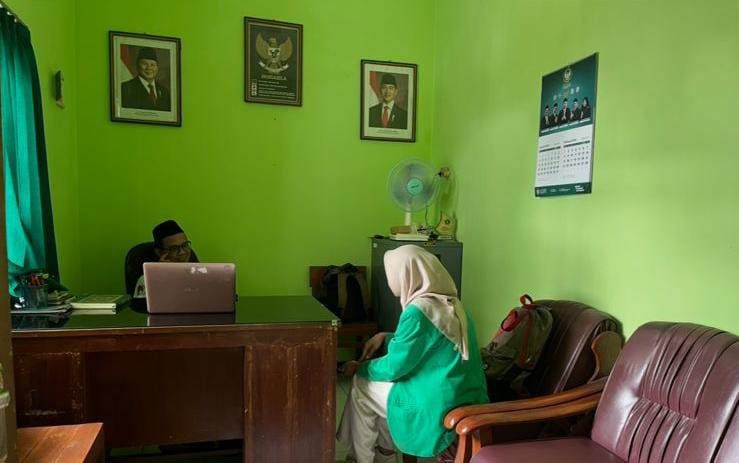 Pak_zangim_mahasiswa_uin.jpg