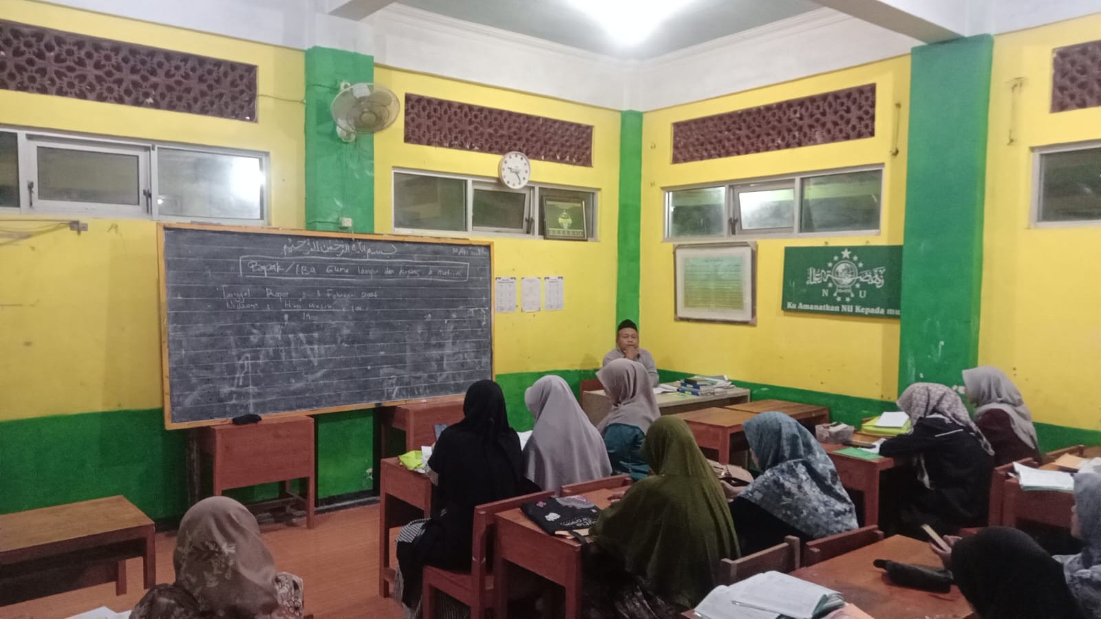 Rapat_yayasan_farkhan.jpg