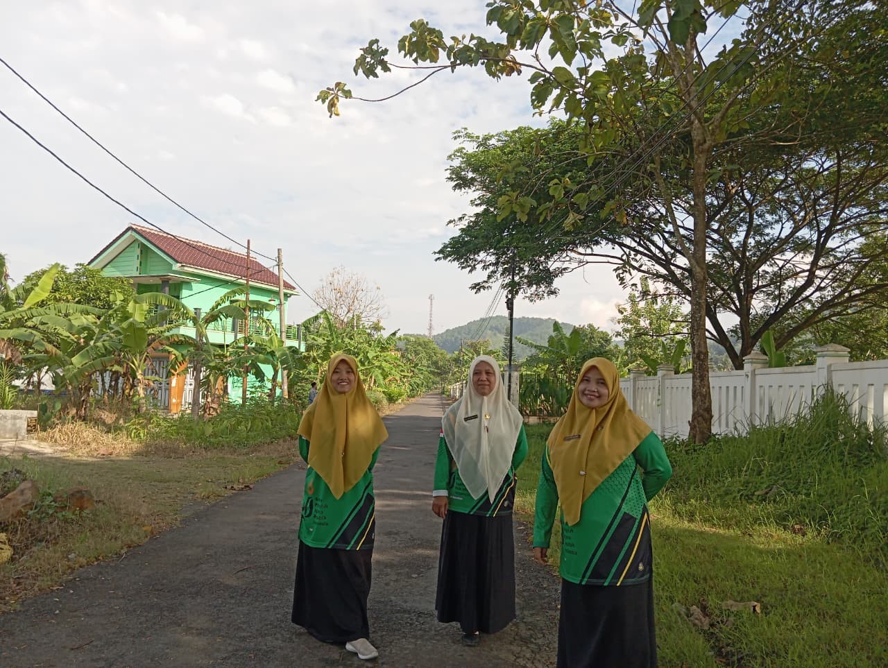 jalan_sehat_kua_kebasen2.jpeg