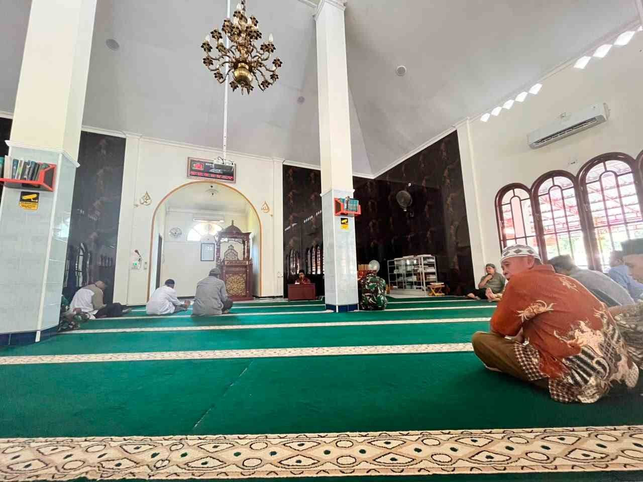 Kupas Hadits Arbain ke-40 di Masjid Baitul Muminin, Penyuluh Ingatkan Pentingnya Bekal Akhirat dan Manajemen Waktu