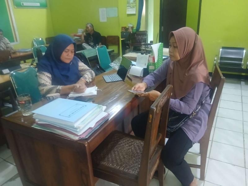 KUA Patikraja Layani Konsultasi Perubahan Nama pada Buku Nikah