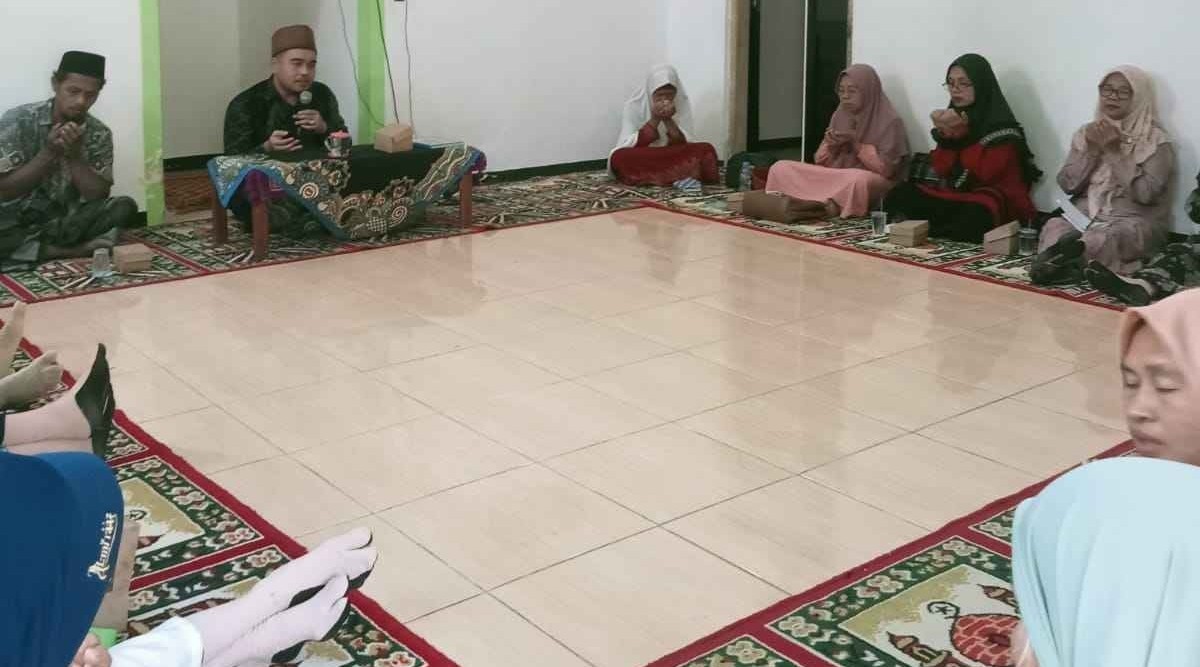 Perbanyak Sholawat di Bulan Maulid 