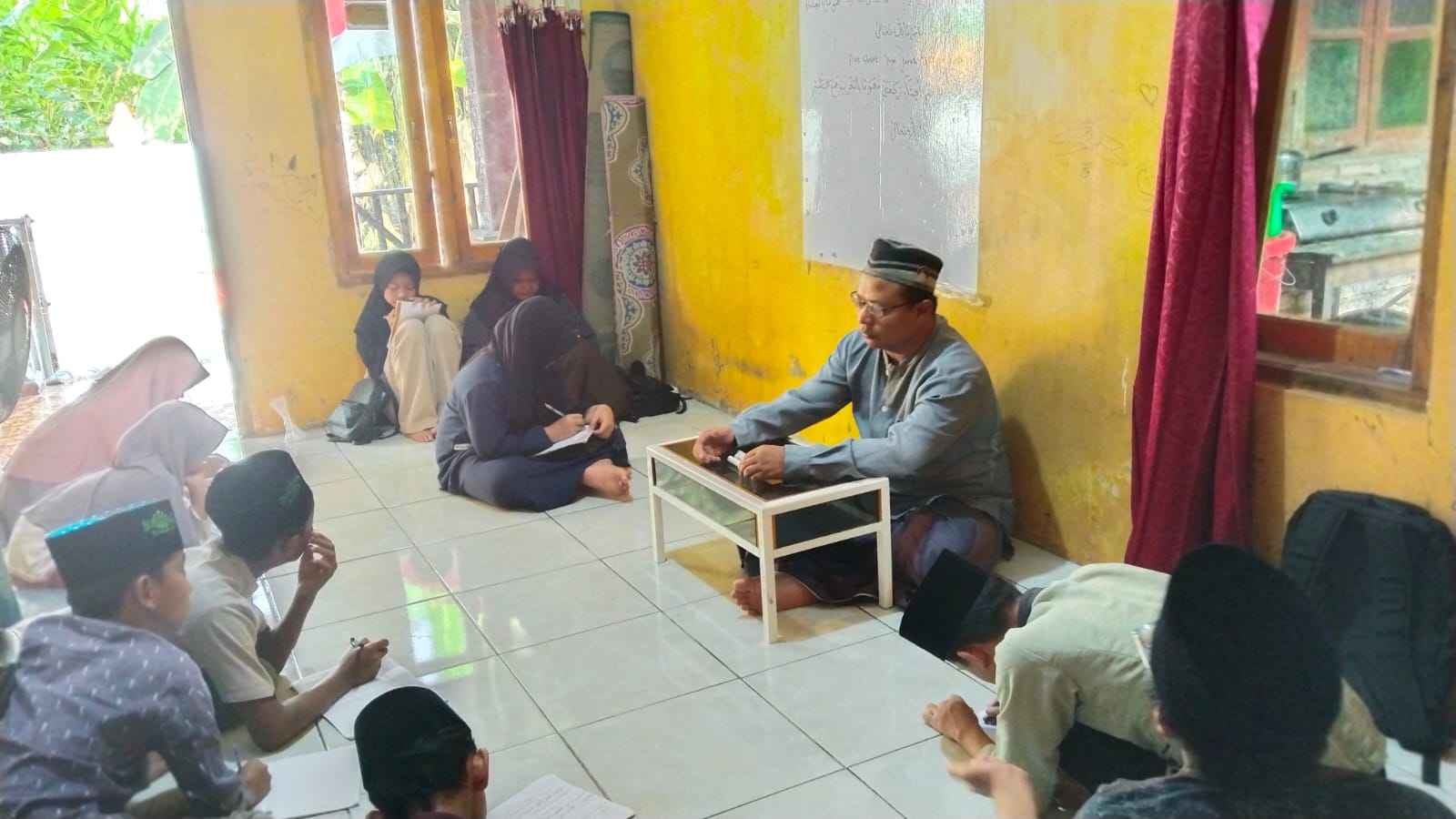 Bimluh di MT Baitul Muttaqin, Penyuluh Sampaikan Tentang Niat Sholat Jama dan Qosor
