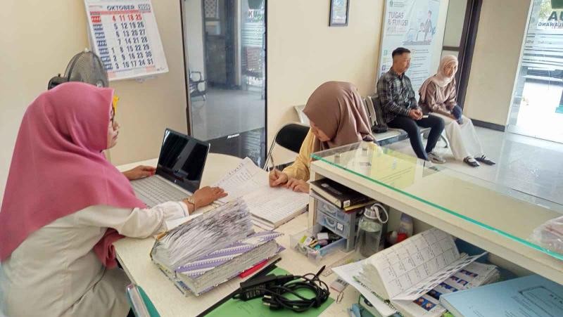 Meneliti Berkas-Berkas Ijop Majelis Taklim, Salah Satu Tugas KUA Jatilawang