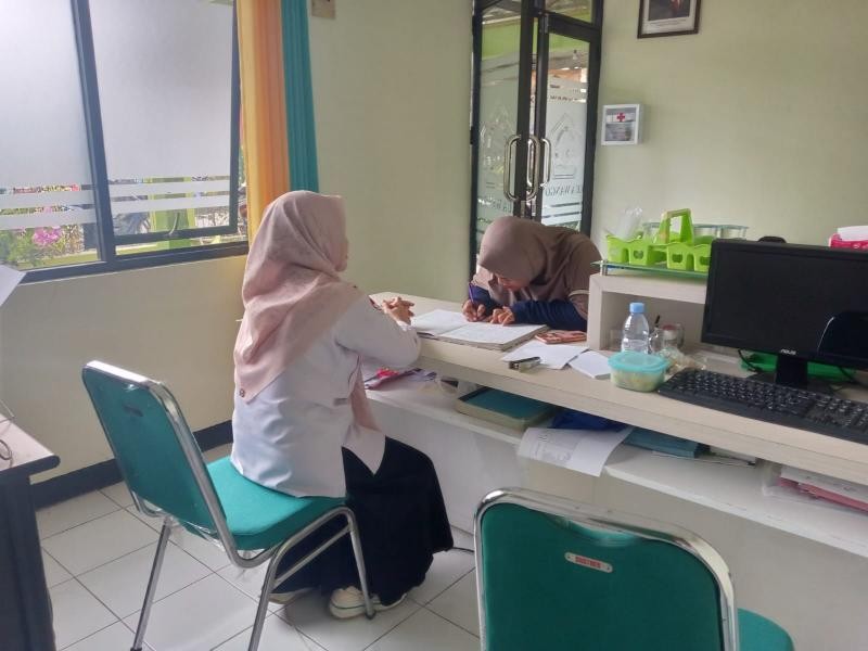 KUA Wangon Berikan Penjelasan Jelas tentang Prosedur Permohonan Duplikat Buku Nikah
