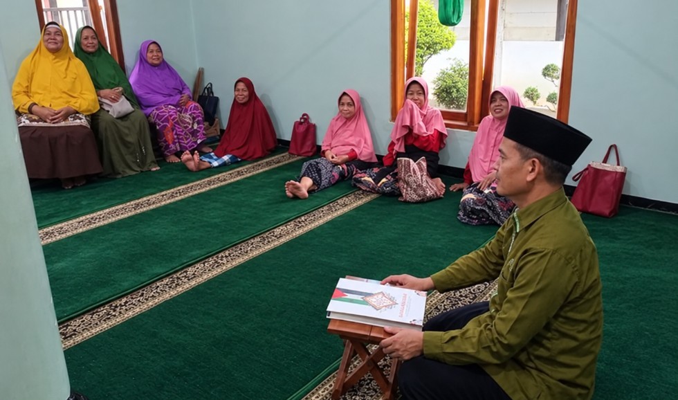 Jamaah MT Baitussalam Wangon Diajak Aktif Sosialisasikan Bahaya Pernikahan Dini