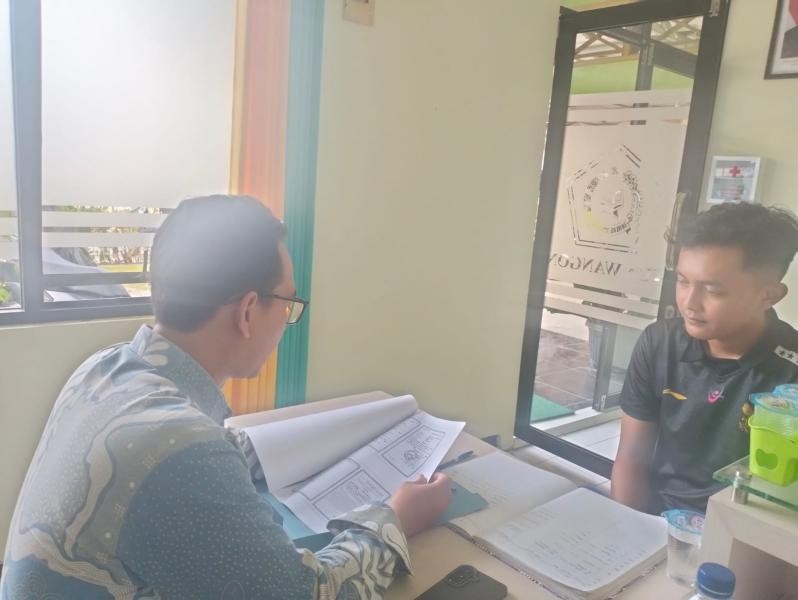 Pelayanan Pendaftaran Nikah Warga Desa Parungkamal Lumbir di KUA Wangon