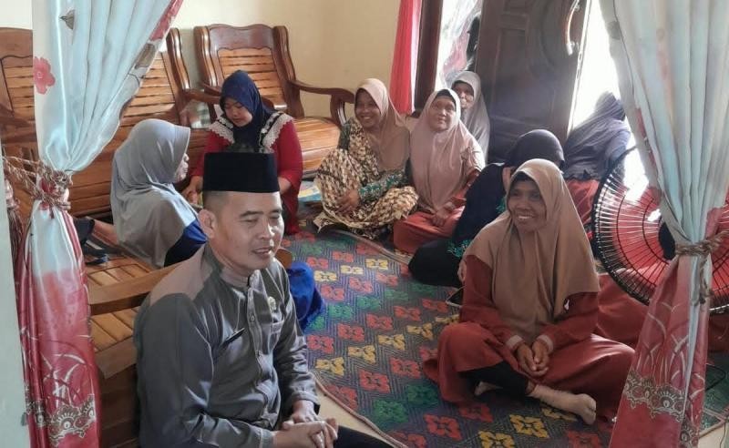 Penyuluh KUA Wangon Gelar Bimluh di MT Fatimatuzzahra Wlahar, Angkat Tema Anti Korupsi