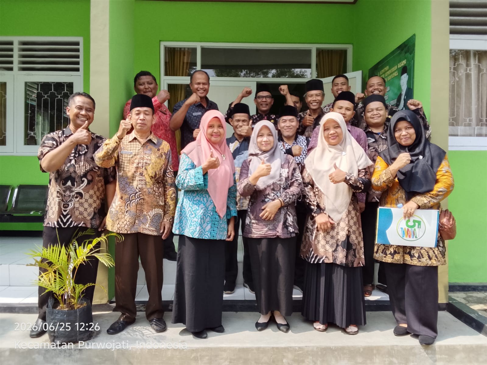 Tim Bimas Islam Kemenag Banyumas Monitoring dan Evaluasi di KUA Purwojati