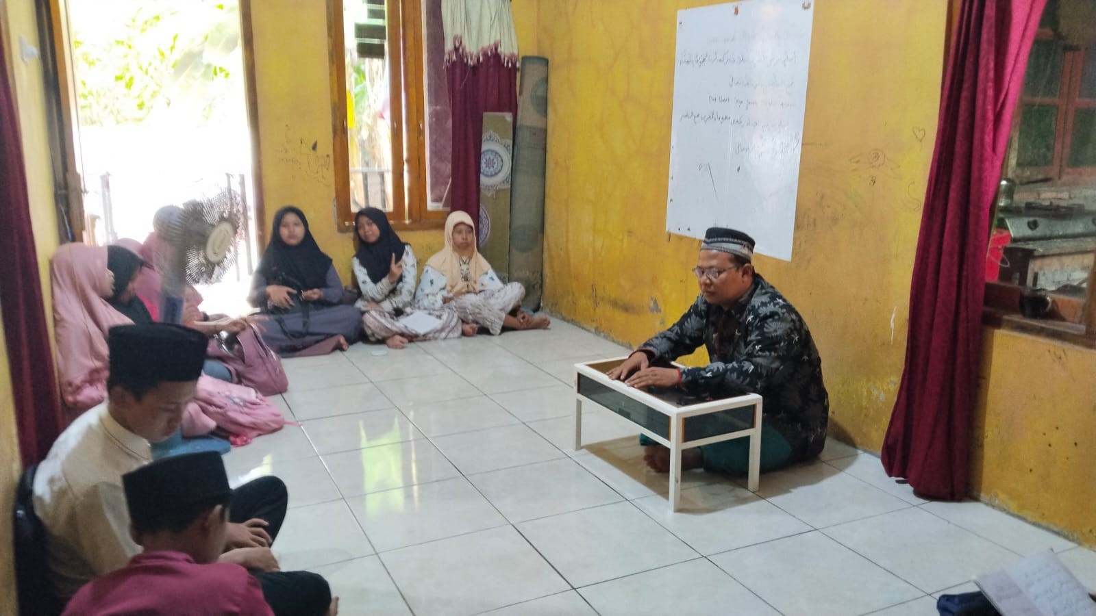 Binluh MT Baitul Muttaqin, Penyuluh Sampaikan Etika Pergaulan Dengan Orang Tua 