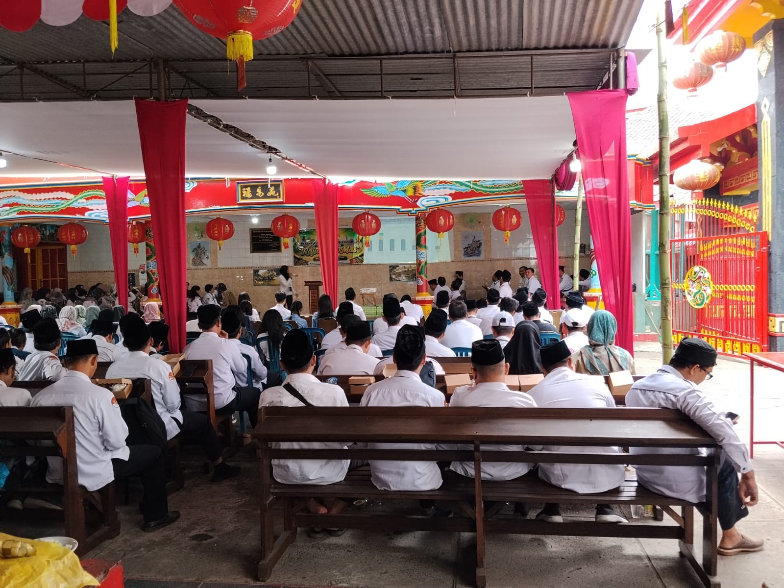 Pertemuan Rutin IPARI di Klenteng Tek Hok Bio Bahas Pencegahan HIV