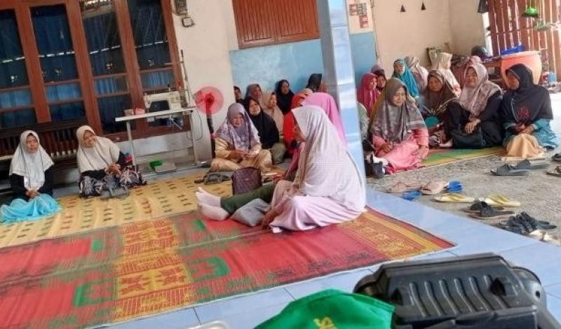 Penyuluh Bahas Perbedaan Pandangan Manusia di MT At-Tarkhim Kaliwangi