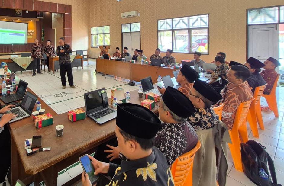 Perkuat Tata Kelola Aset Keagamaan, Penyuluh KUA Ikuti Rapat Operator Siwak