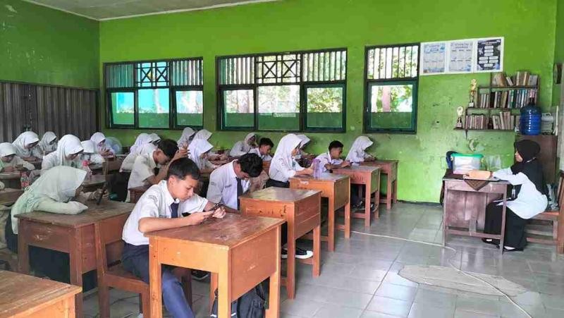 Hari Kedua Try Out TKA, Murid MTsN 3 Banyumas Taklukkan Soal Matematika
