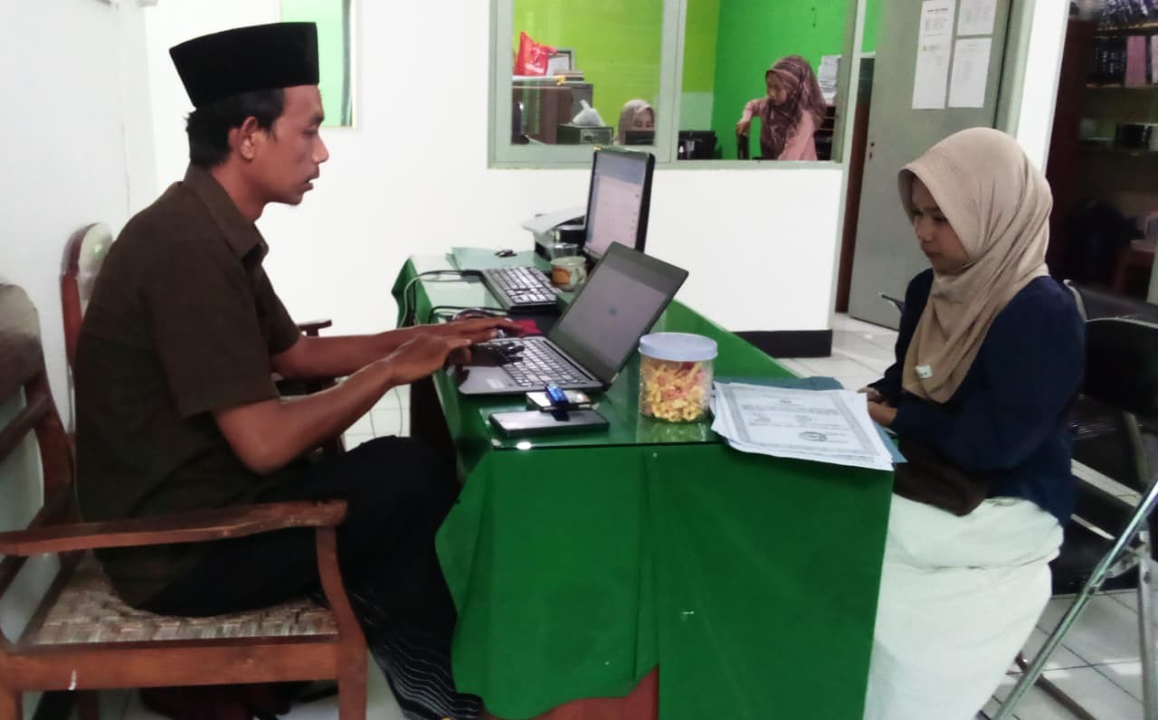 KUA Fasilitasi Rekomendasi BOP Santri PP Darul Falah