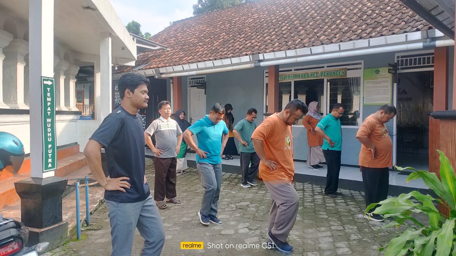 KUA Awali Hari dengan Semangat Sehat melalui Olahraga Pagi