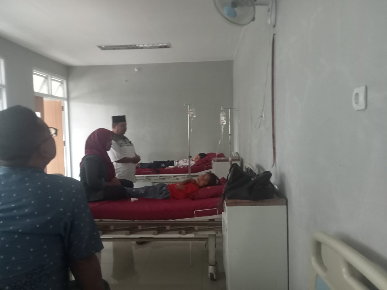 Penyuluh Beri Bimbingan Rohani Pasien Rawat Inap Puskesmas 1 Pekuncen