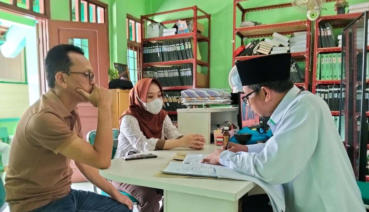 KUA Ajibarang Ingatkan Catin Lengkapi Persyaratan Pendaftaran Nikah 10 Hari Kerja Sebelum Akad