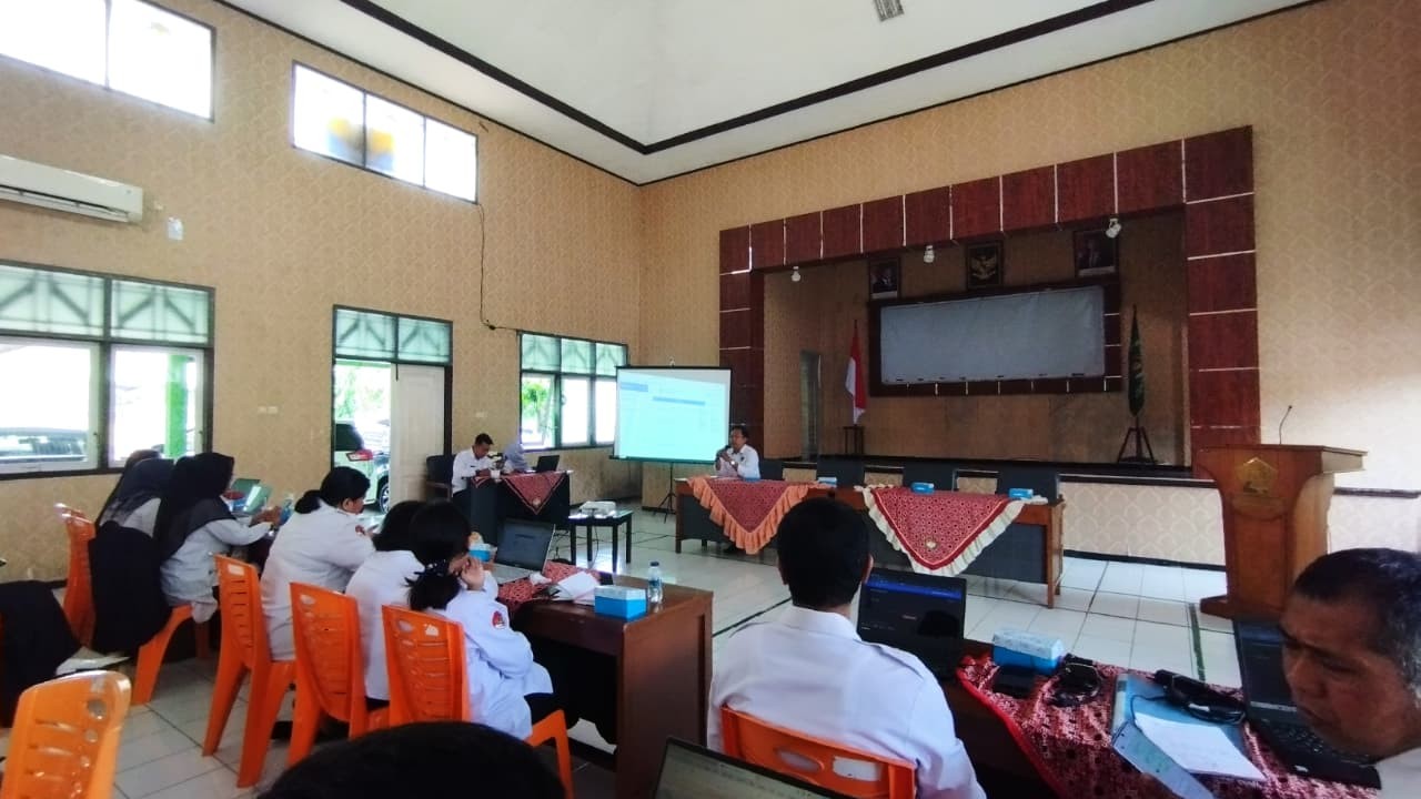 Penyuluh KUA Ikuti Rapat Koordinasi Admin EWS SIRUKUN se-Kabupaten Banyumas