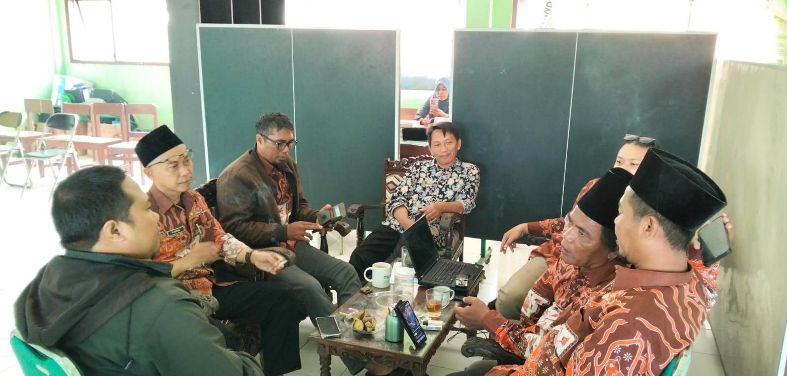 Penyuluh PPPK Siap Gantikan: KUA Ajibarang Rapat Strategis