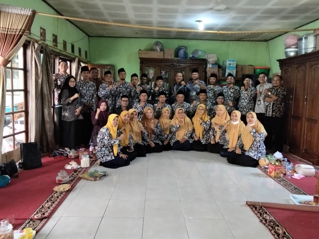Kakan Kemenag Banyumas Tekankan Adab Berorganisasi bagi Penyuluh PPPK