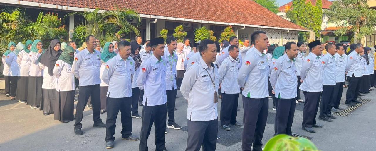 Apel Pagi Kankemenag Perkuat Disiplin dan Semangat Pelayanan ASN