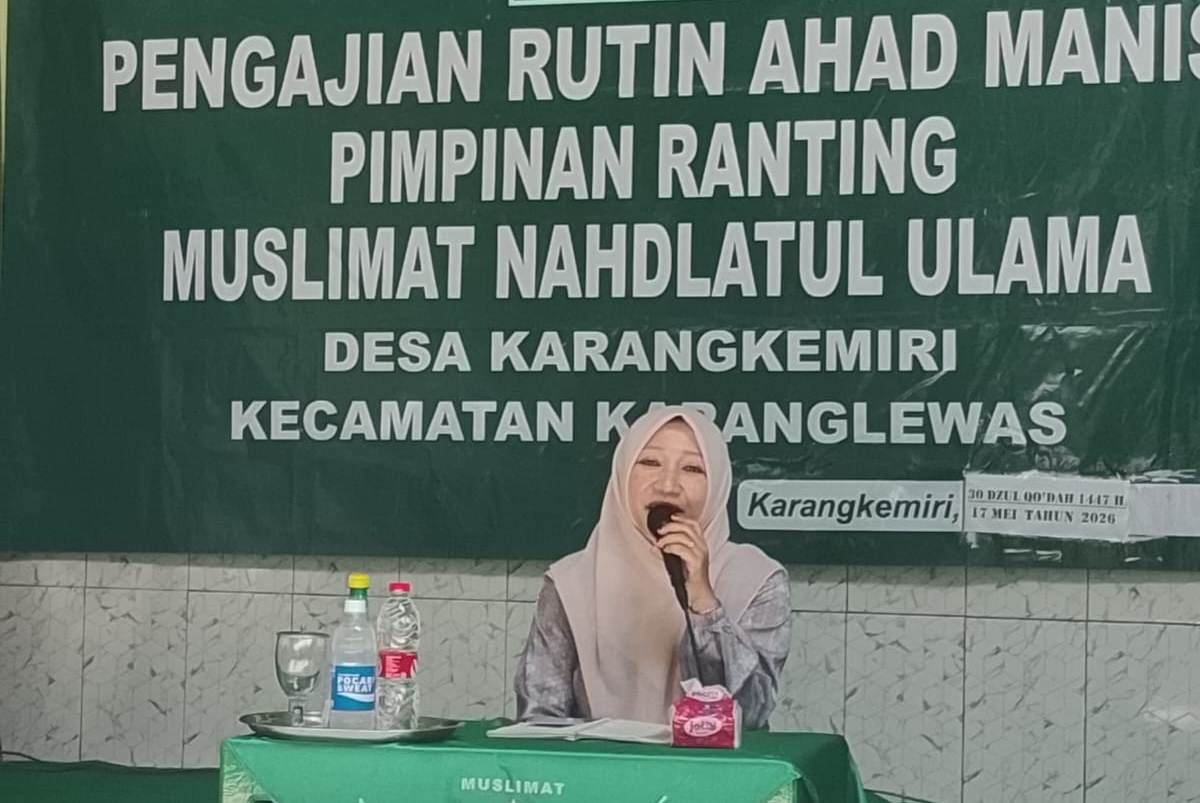 Raih Pahala Berlimpah di Bulan Dzulhijjah, Muslimat NU Karangkemiri Gelar Pengajian 