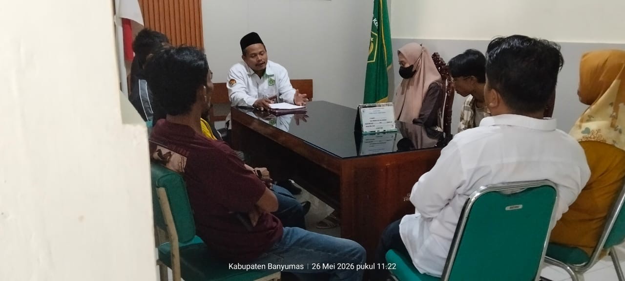 Bekali Calon Pengantin, Penyuluh KUA Gumelar Berikan Bimbingan Fikih Pernikahan Menuju Keluarga Sakinah