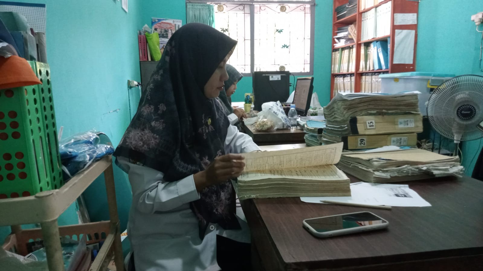 Sinergi Penyuluh KUA Bantu Warga Lebeng Urus Duplikat Buku Nikah demi Kepentingan Waris