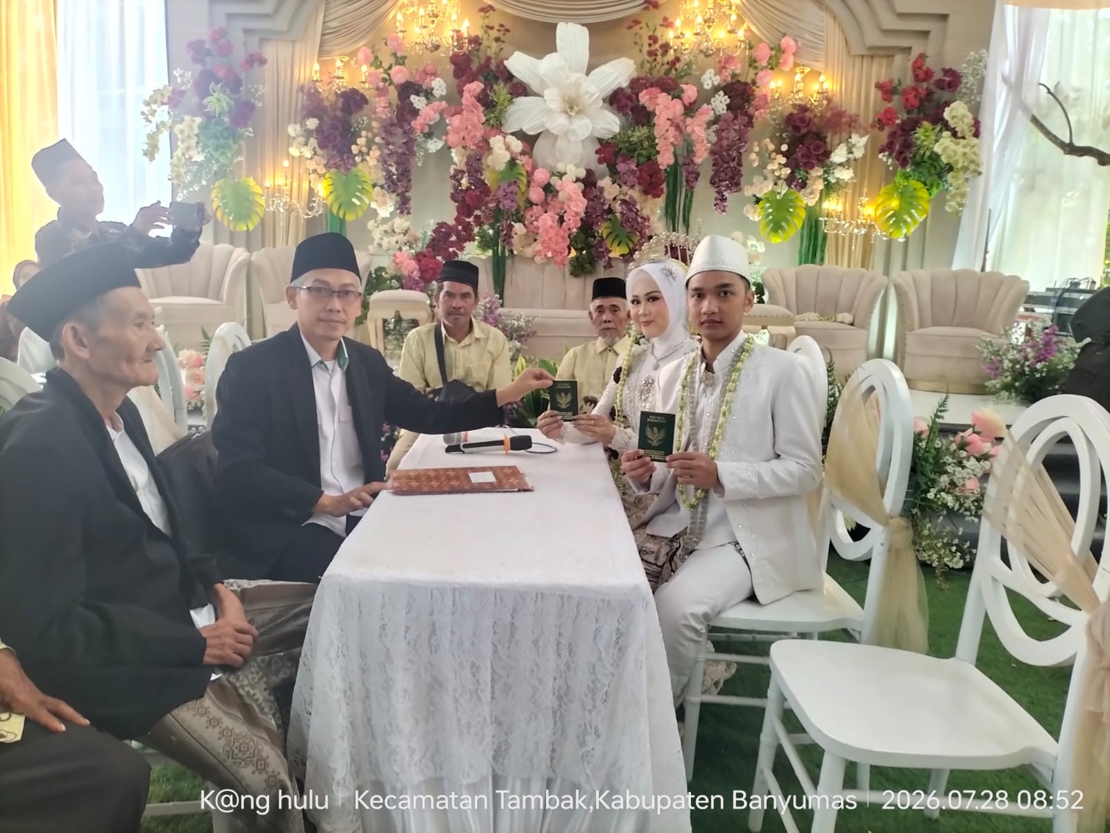 Dekat Dengan KUA  Tapi Jauh Aldan dan Marlina Memilih Nikah Di Rumah 