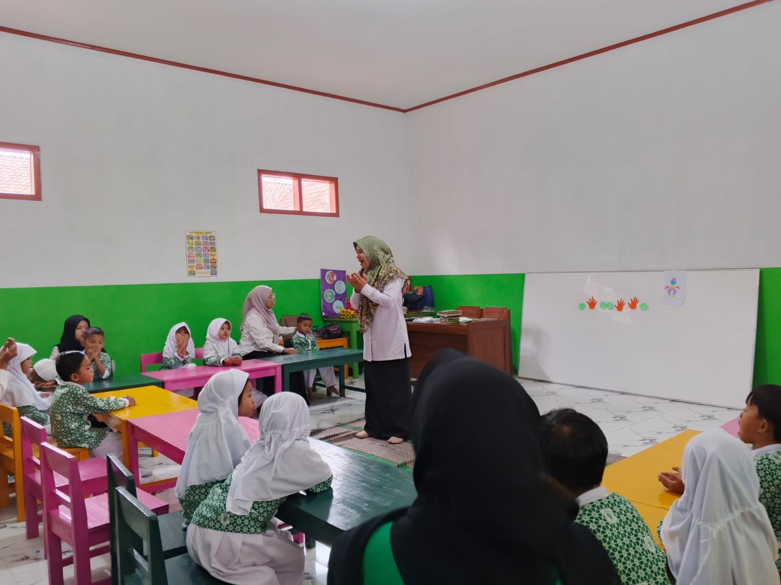 Penyuluh KUA Somagede Mulai Program Bimbingan Rutin di RA Masyithoh 45 Sokawera