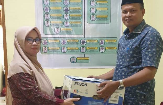 KUA Cilongok Terima Bantuan Printer Epson EcoTank, Tingkatkan Kualitas Pelayanan Masyarakat