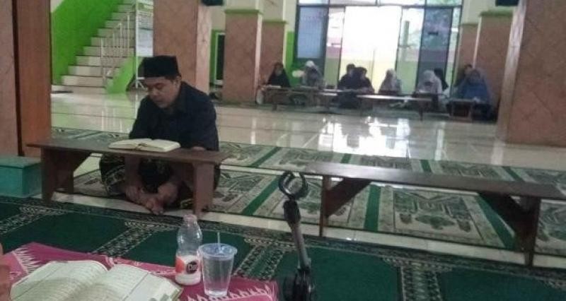 Penyuluh Sampaikan Kajian Al Ahzab Ayat 56 dan Fadhilah Surat Yasin