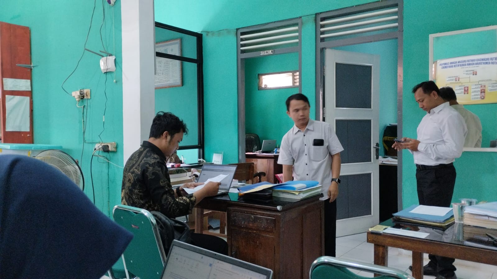 Koordinasi Pengelolaan Tanah Wakaf, KUA Terima Kunjungan SMK YPE Sumpiuh