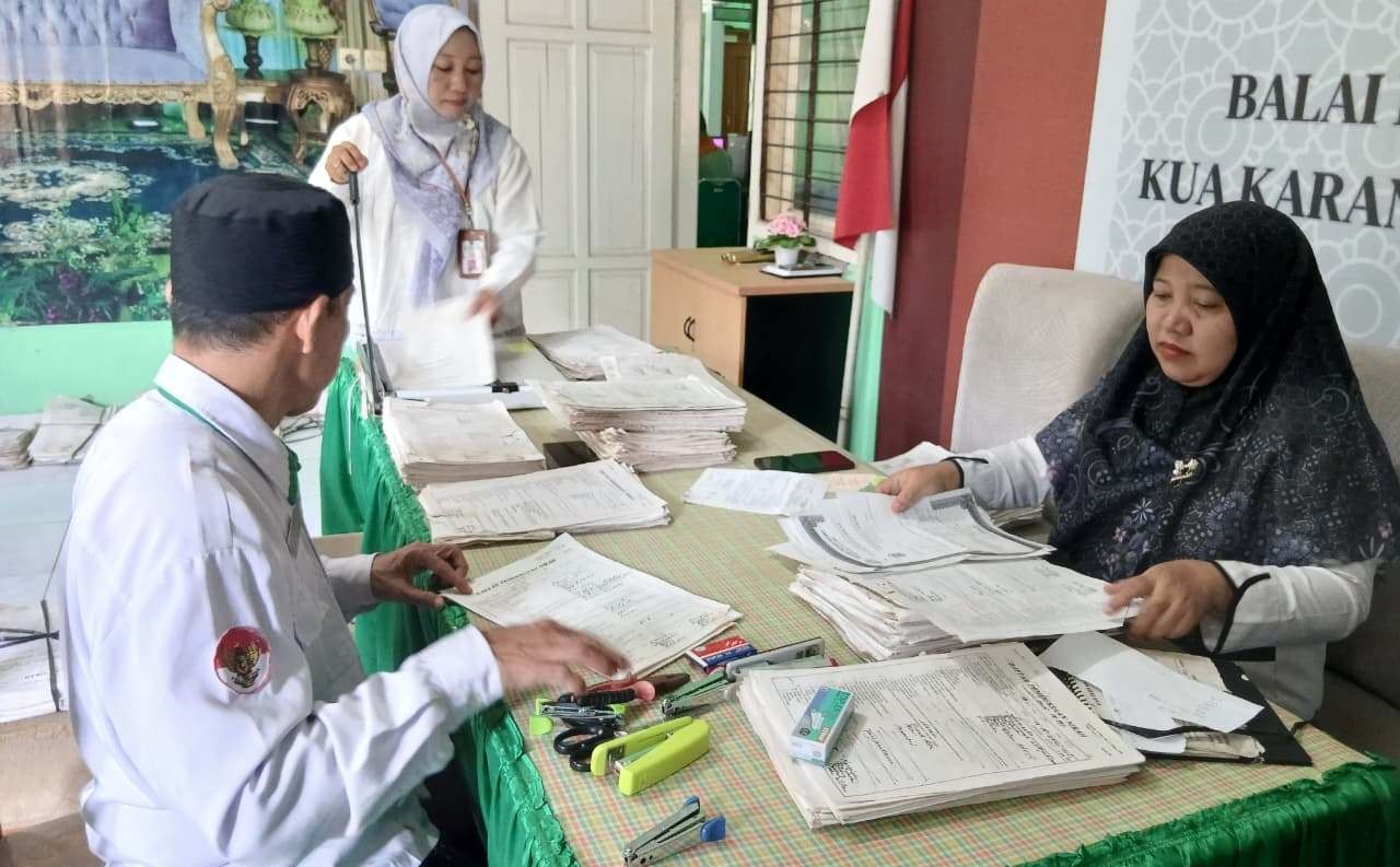 KUA Karanglewas Terus Benahi dan Rapikan Berkas NB